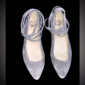 Vince Camuto suede flats, sz 6.5